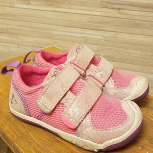 Girls' Plae Pink Sparkle Sneakers